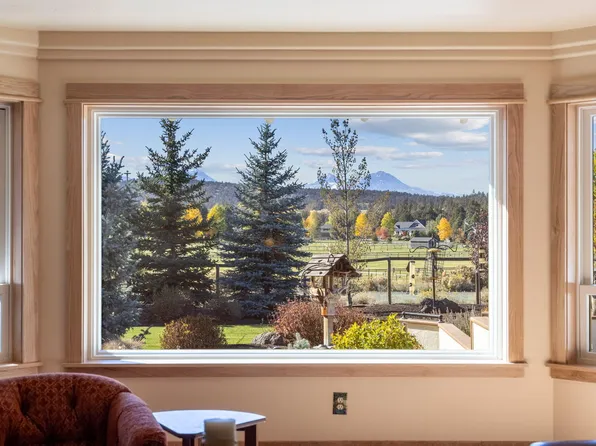 20124 Tumalo Rd, Bend, OR 97703