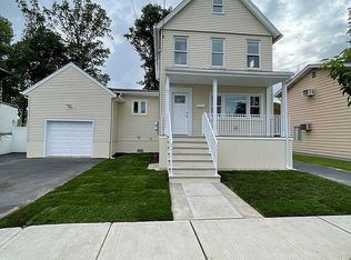 65 Hester St, Little Ferry, NJ 07643