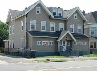 976 Iranistan Ave #B, Bridgeport, CT 06604