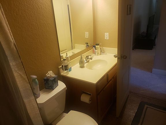 5th image of 504 Grandview Ct