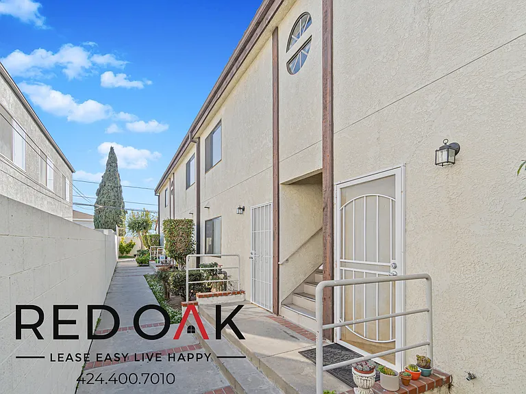 1214 W Gardena Blvd #6 — Photo 28