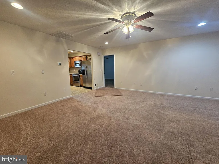 43475 Windy Way — Photo 2