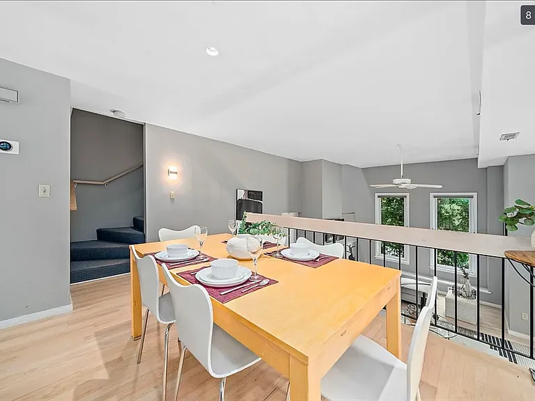 2A Brewer St — Photo 1
