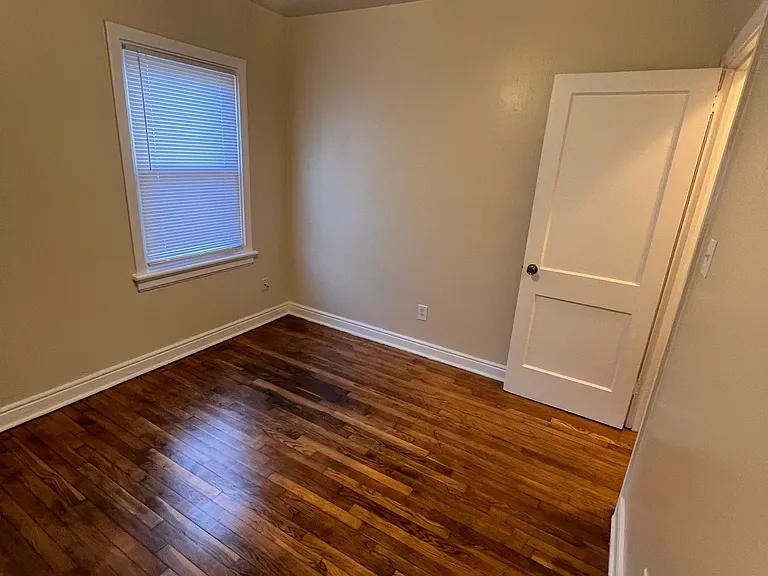 1433 Minefee St — Photo 11