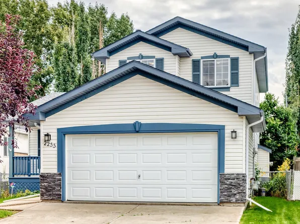 2255 Brennan Ct NW, Edmonton, AB T5T 6M3