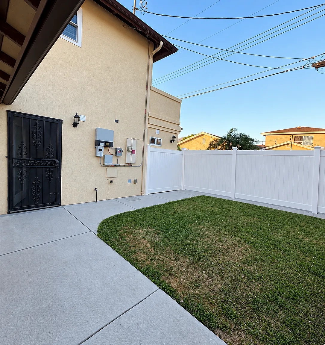 Colgate St, Santa Paula — Photo 1