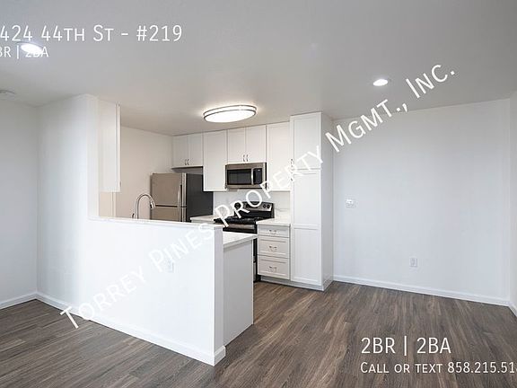 5th image of 4424 44th St APT 219