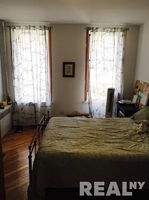 Rented by REAL New York | media 36