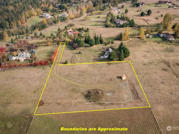 208 Lake of the Hills Loop, Sequim, WA 98382