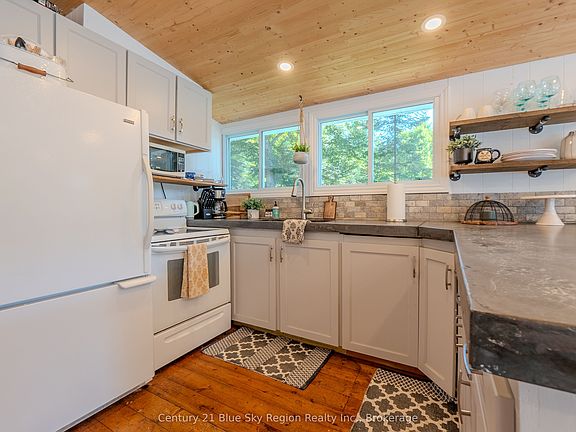4th image of 2149 Peninsula Rd