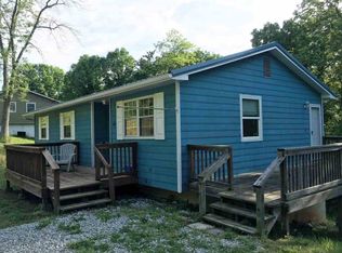 4627 Camp Branch Rd, Huntington, WV 25701