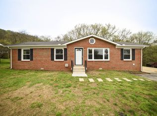 124 Lester Ave, Carthage, TN 37030