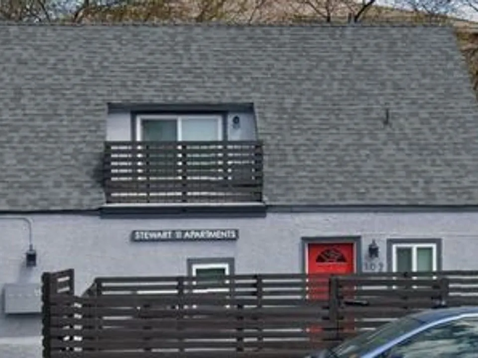 1101 Stewart Ave