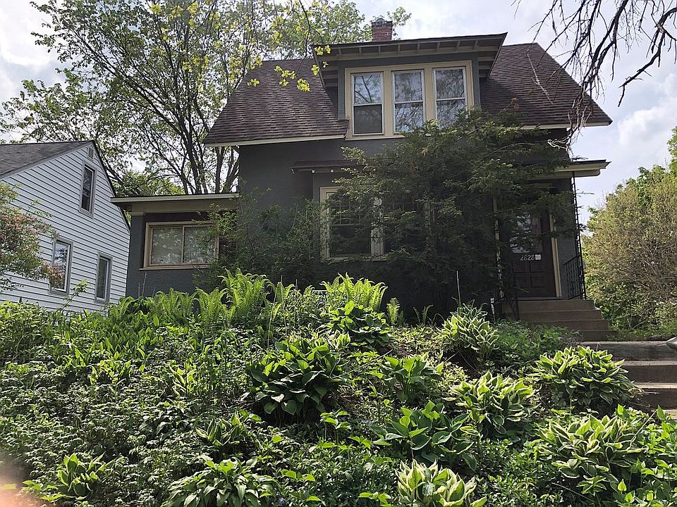 1st image of 2828 Dakota Ave S