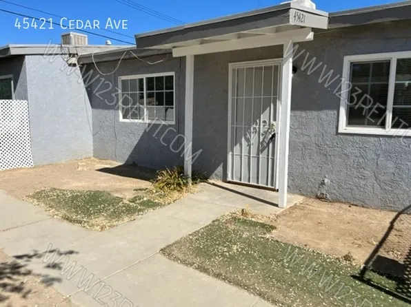 45421 Cedar Ave, Lancaster, CA 93534