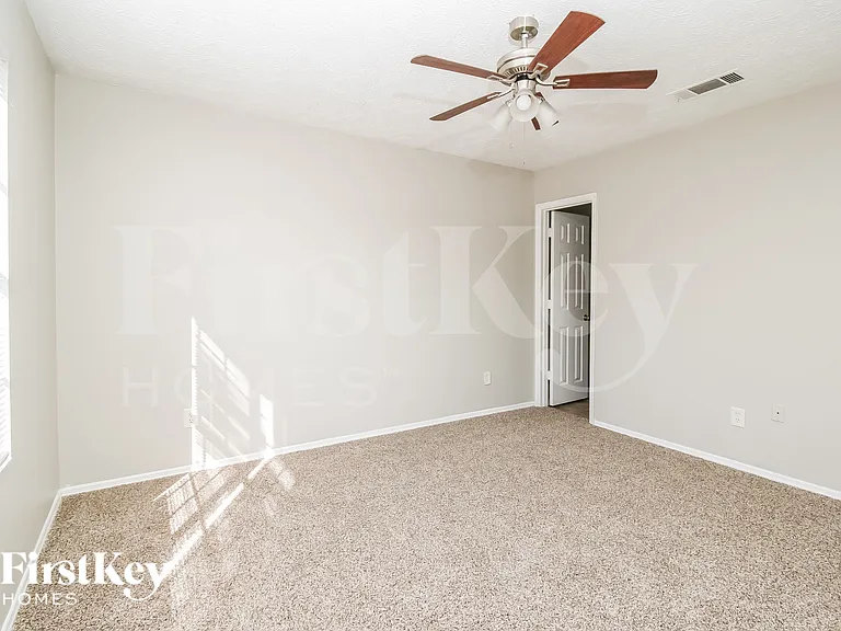3769 Reston Ln — Photo 10