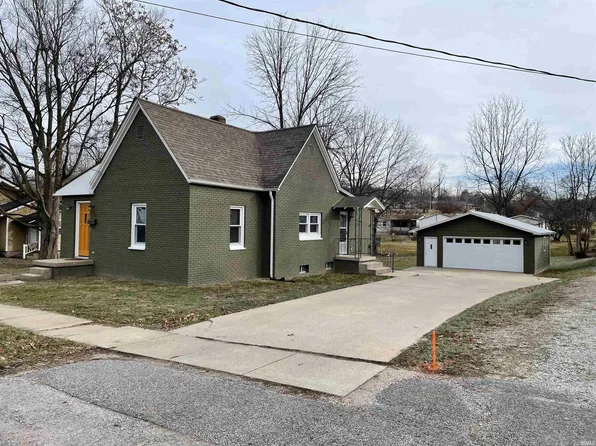 404 SE 2nd St, Paoli, IN 47454