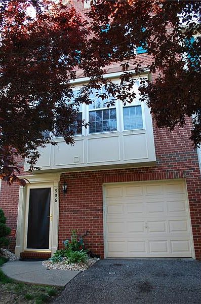 1st image of 906 Tanglewood Dr