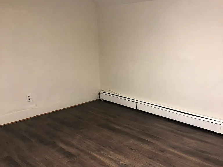 24 Linden St #3 — Photo 7