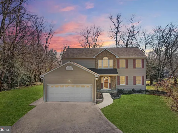 5 Mary Ct, East Windsor, NJ 08512