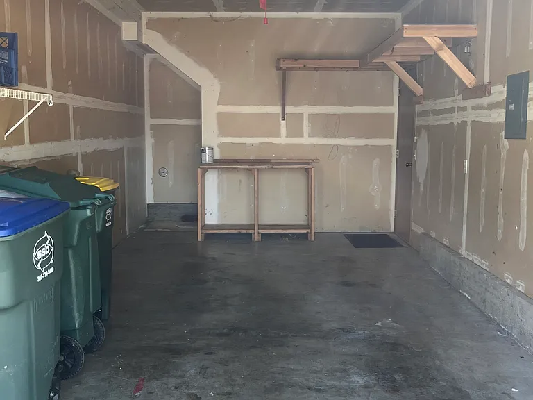 2608 Kentucky St — Photo 24