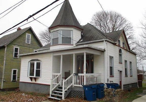 2nd image of 339 S Main St