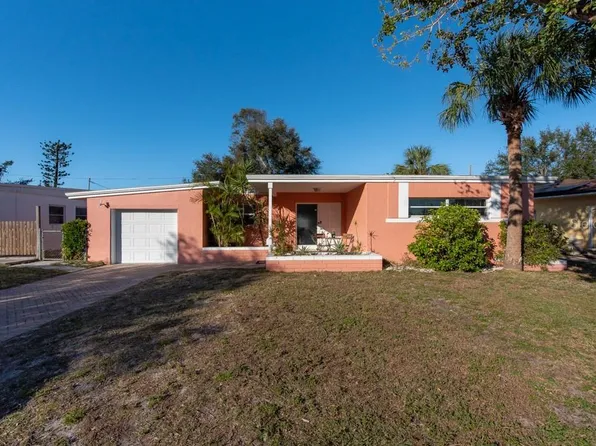 5611 8th Ave N, Saint Petersburg, FL 33710