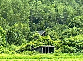 99 Route 25, Piermont, NH 03779