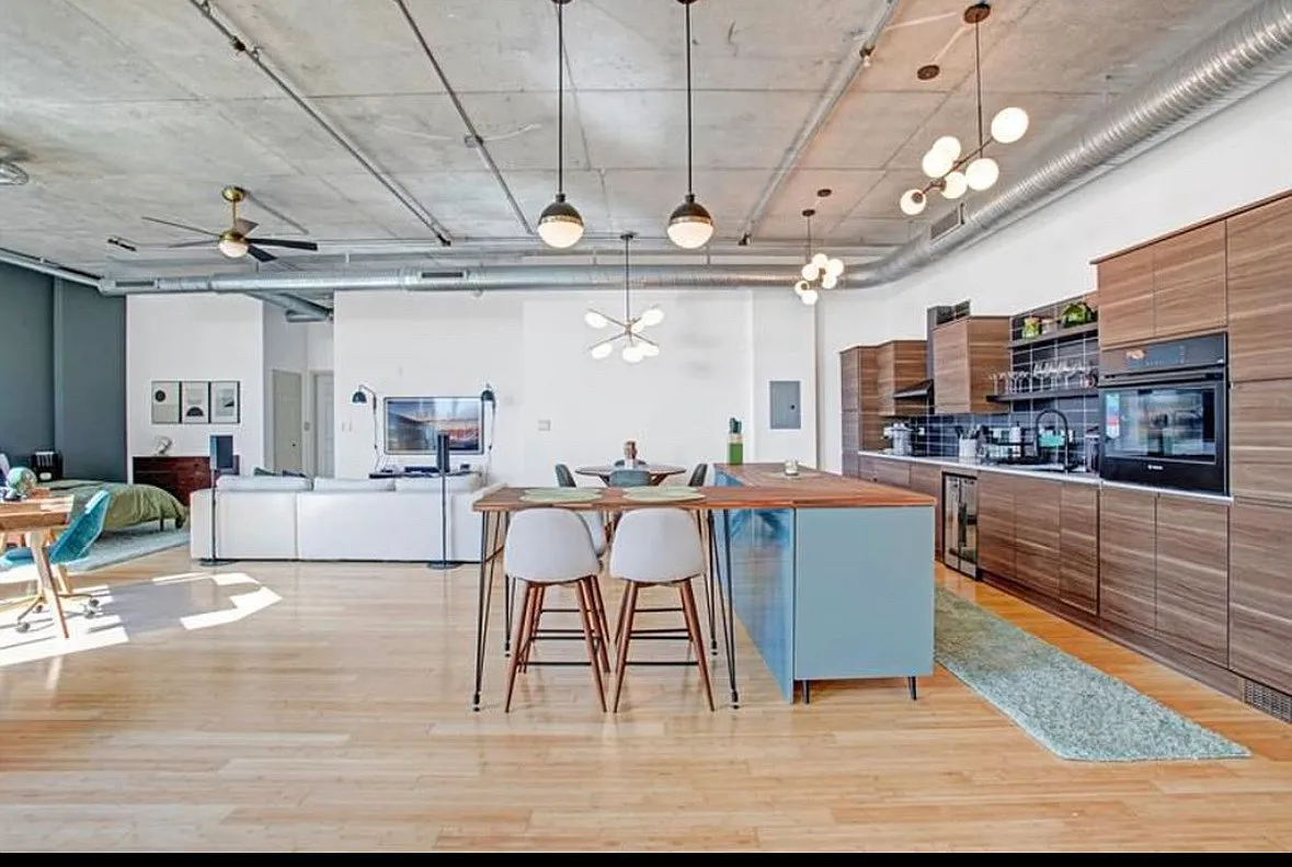 2 bed, 1448 sqft, $3,400 — Photo 3