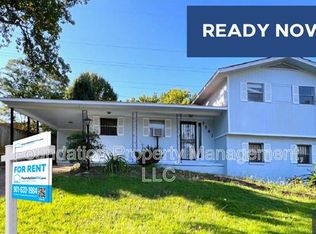 2582 Capewood Dr, Memphis, TN 38127