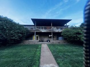 24 Lakeview Acres Dr #14A, Elwood, NE 68937
