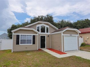 8204 Hardee Pl, Temple Terrace, FL 33637