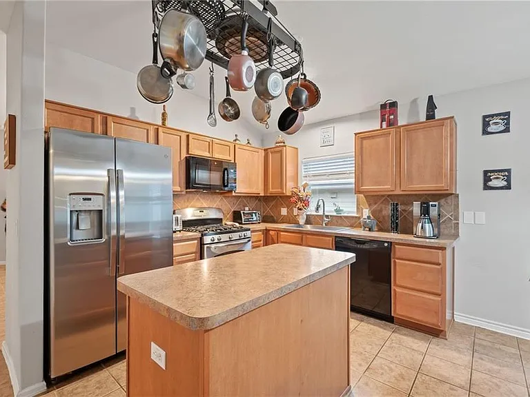 1277 Sweet Gum Dr — Photo 4