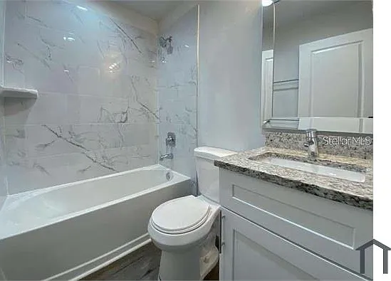 3 bed, 1162 sqft, $1,797 — Photo 3