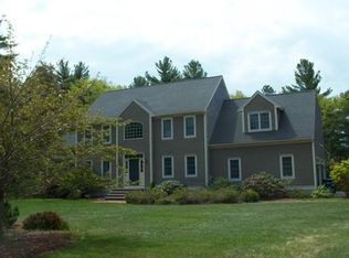 13 Fellowship Cir, Wareham, MA 02571