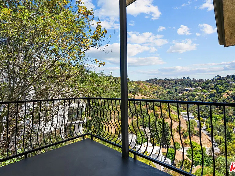 3665 Alta Mesa Dr — Photo 16