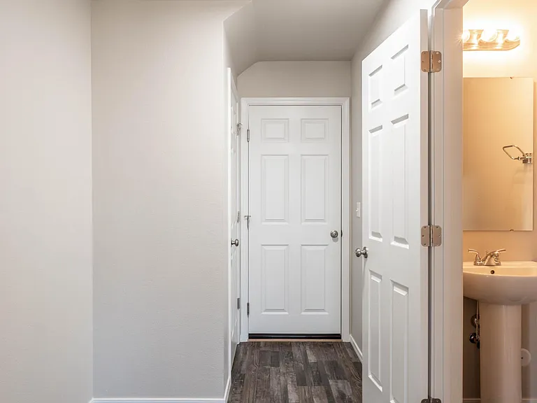 1036 Magic Ave — Photo 11