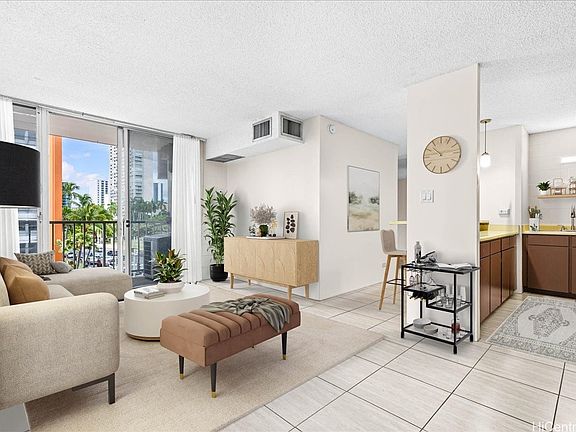 3rd image of 1415 Punahou St APT 406