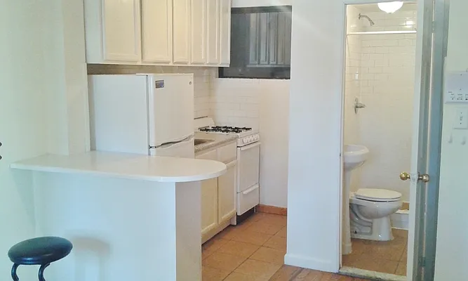 Rented by J Misrahi Realty Corp | media 22
