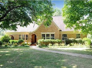 202 Windmere Dr, Chattanooga, TN 37411