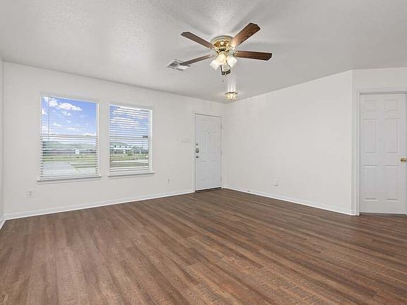 5th image of 5155 Caicos Calle