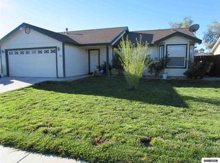 833 Columbine Dr, Fernley, NV 89408