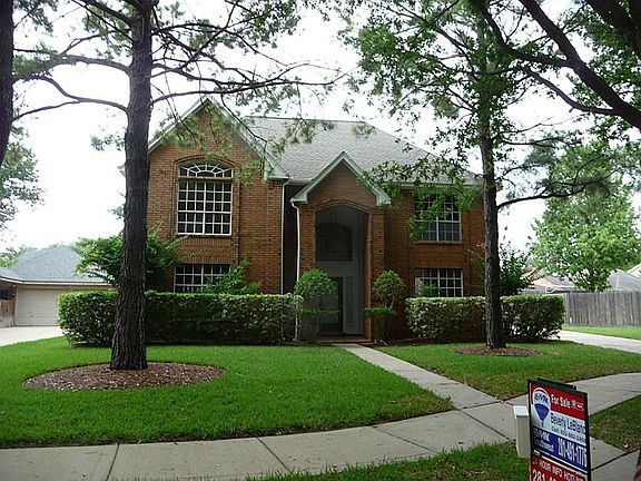 4th image of 3319 Richland Dr