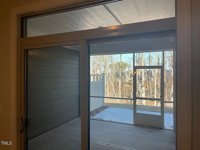 852 Money Island Pl — Photo 7