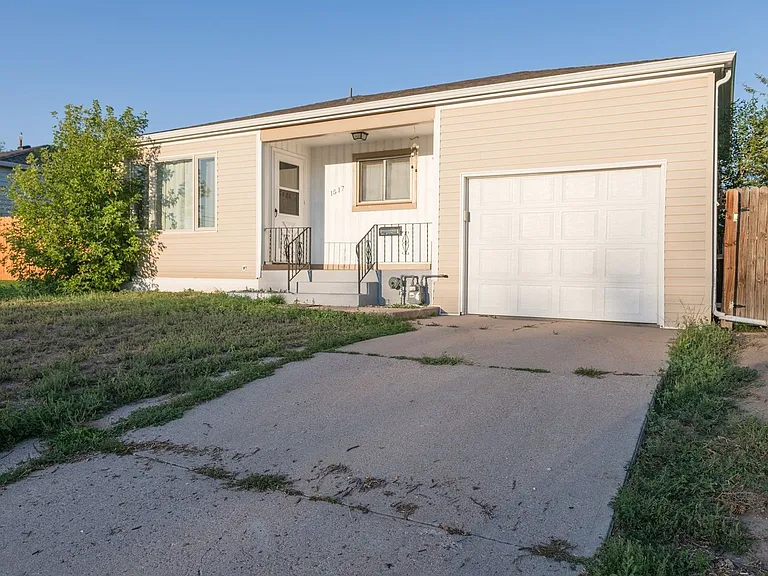 1517 Converse Ave — Photo 2