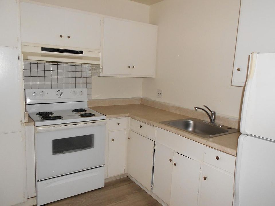 1st image of 311 Price St APT 1