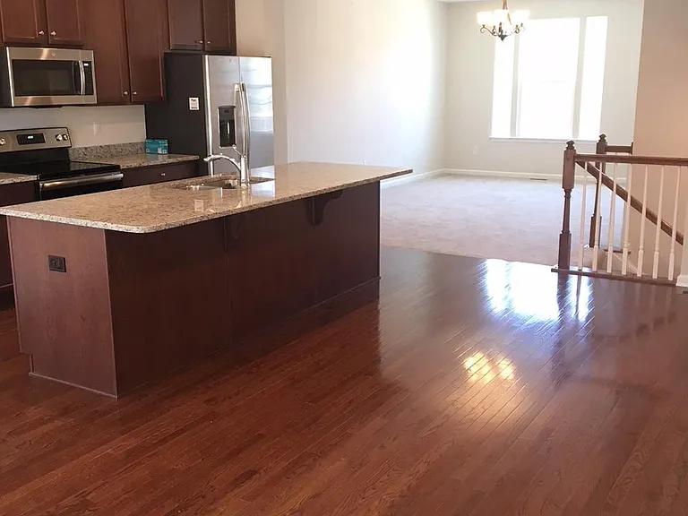 172 Mulberry Dr — Photo 5