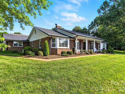 601 Pennell St NE, Lenoir, NC, 28645