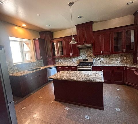 5th image of 3662 Cadman Dr