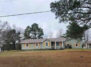 279 McCain Ln, Notasulga, AL 36866